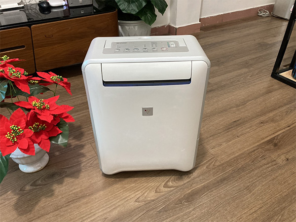 máy hút ẩm sharp va ly cv-s71 nội địa nhật