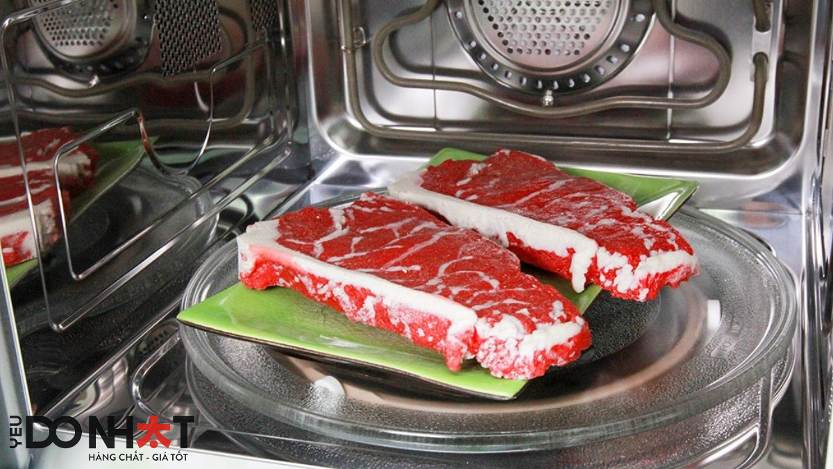 Rã đông tghuwjc phẩm nhanh với lò vi sóng