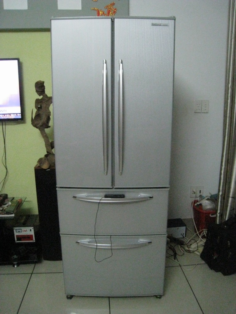 Tủ lạnh nhật nhà Khách